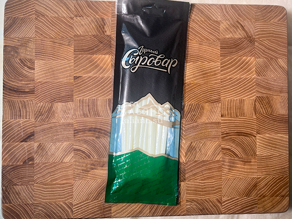 Сыр 60 гр ГОРНЫЙ СЫРОВАР (Балыковый) в Орске