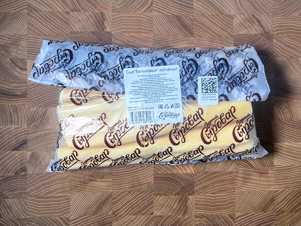 Сыр 1 кг ГОРНЫЙ СЫРОВАР (Балыковый копчёный) в Орске