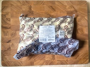 Сыр 1 кг ГОРНЫЙ СЫРОВАР (Паутинка с паприкой): Сыр 1 кг ГОРНЫЙ СЫРОВАР (Бочонок с укропом и чесноком)